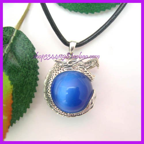 Art deco filigree pendant19