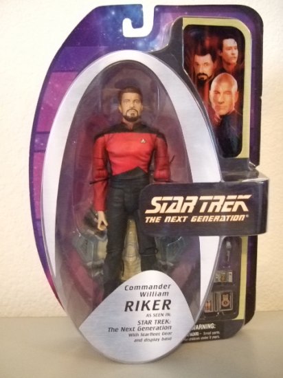Star Trek The Next Generation - Commander William Riker (Season 7) Action Figure