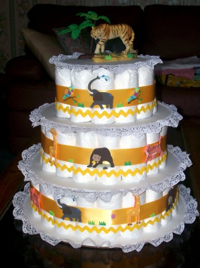 ZOO ANIMALS 3 TIER DIAPER CAKE