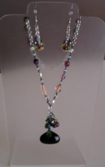 Onyx drop and chain maille