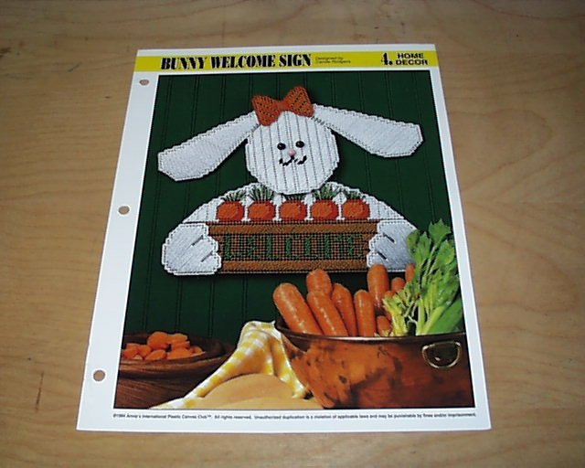 HOME DECOR - Bunny Welcome Sign Plastic Canvas Pattern