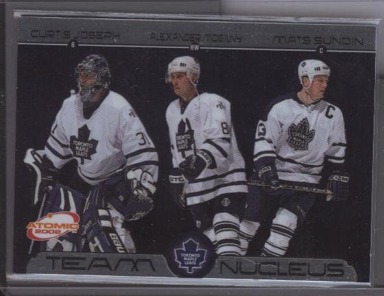 Toronto Maple Leafs Atomic TEAM NUCLEUS Card
