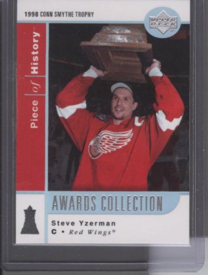 Steve Yzerman 02-03 UD Awards Collection Card