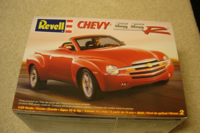 Revell Chevy SSR