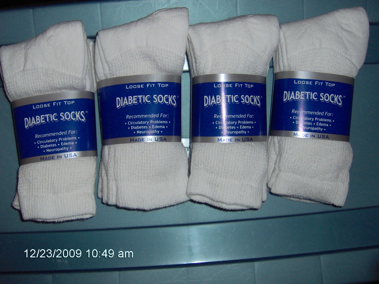 MEN Size 10-13 Diabetic Socks Color White CREW Style 1 DOZEN PAIRS