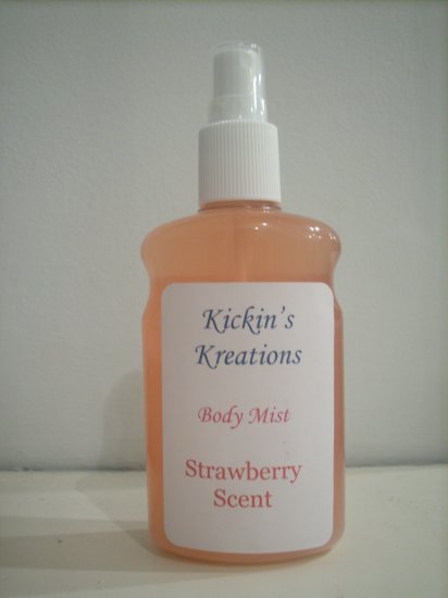 Body Mist Spray: Strawberry