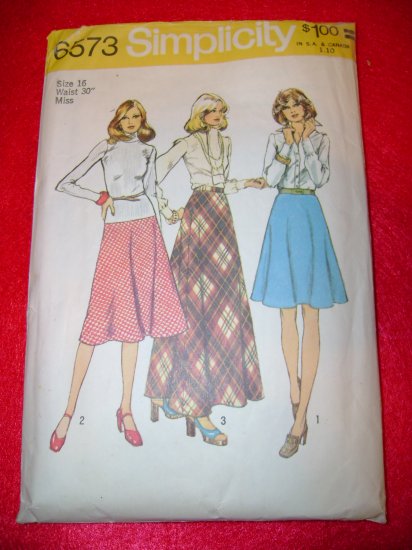 Simplicity Misses Bias Skirt in 3 Lengths Dress Pattern Size 16