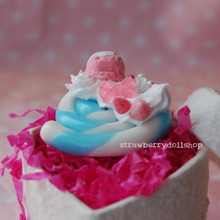 Lollipop ring (AD)