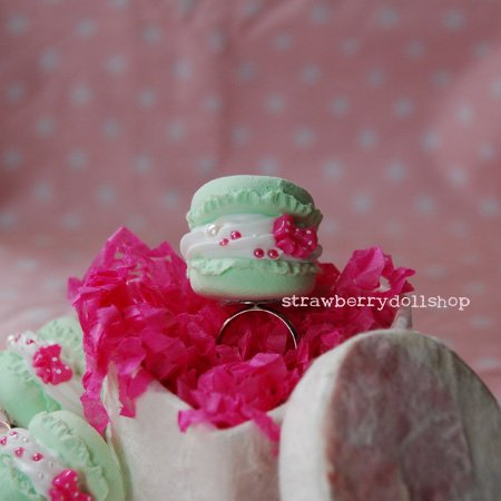 Macaron ring (A)