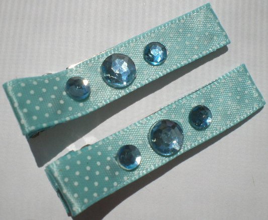 Blue/White Polkadots Ribbon with 3 Blue Rhinestones Clippies