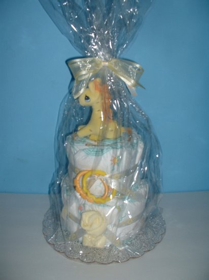Baby Giraffe 2 Tier Diaper Cake