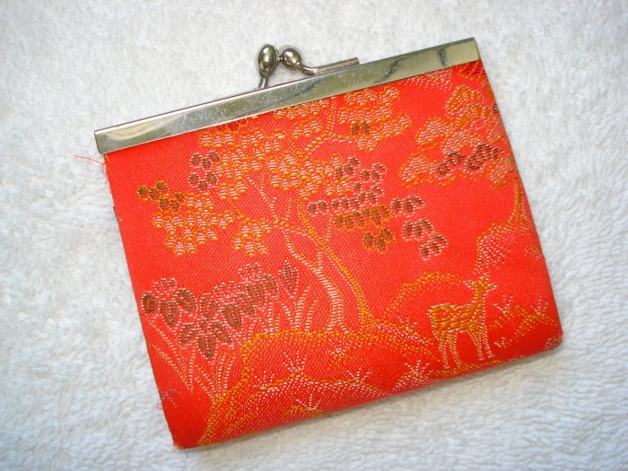 FREE SHIPPING Oriental Style Silk Coin Purse