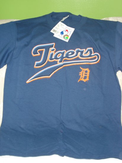 Free Shipping NWT Detroit Tigers Genuine MLB Merchandise Shirt M