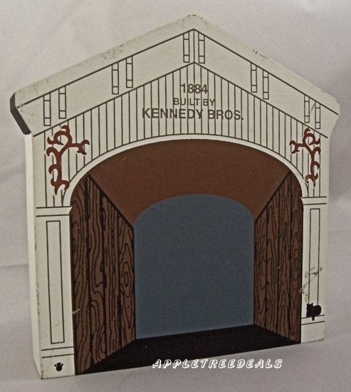 CAT'S MEOW VILLAGE 1996 COVERED BRIDGE KENNEDY 1884 NEW