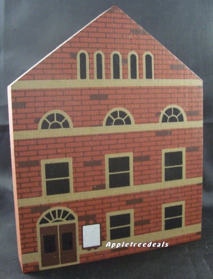 THE CAT'S MEOW VILLAGE 1985 SERIES III OPERA HOUSE BUILDING