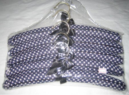 Clothes Hanger (TS-001)