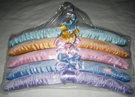 Clothes Hanger (TS-015)
