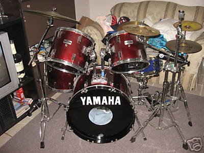 Yamaha Drum Set