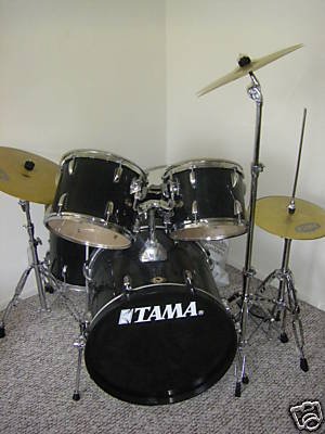 TAMA Drum Set