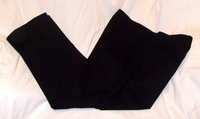 Liz Claiborn Michaela Have To Have Black Capri Pants Sz 8