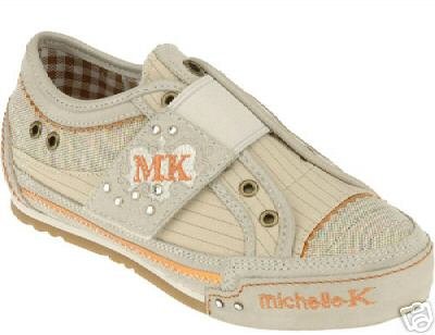 New Michelle K Smitten Sneakers size US 5 Ladies or Girls Retail $55
