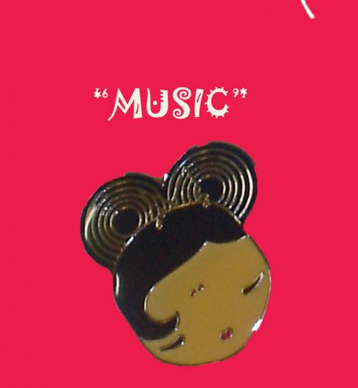 Gwen Stefani HARAJUKU LOVERS Charm Necklace "MUSIC" 16"