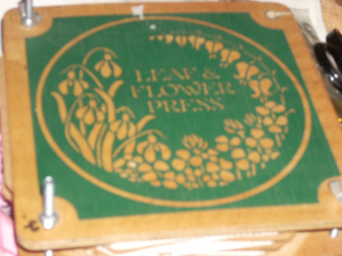 2 flower presses