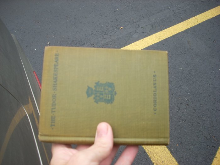 coriolanus old shakespeare book