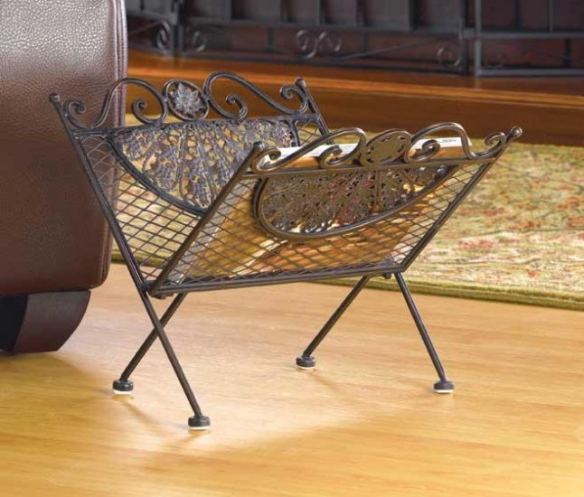 WROUGHT IRON MAGAZINE RACK