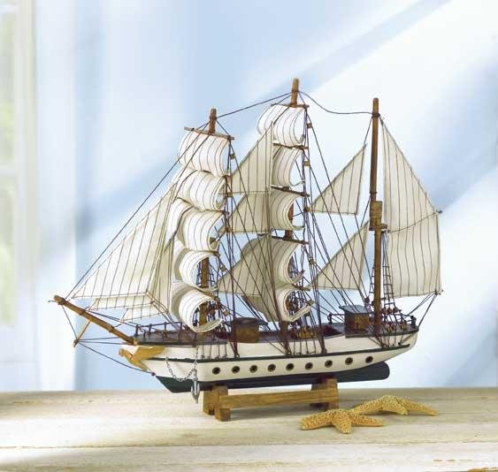 MODEL SCHOONER