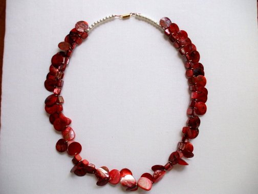 Red Mop Coins Shell Glass Beads Necklace