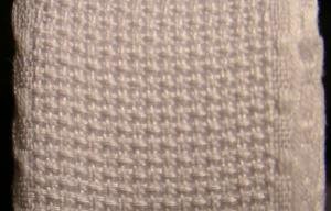 White Aida Band 3.5 cm, 1.4 inches wide