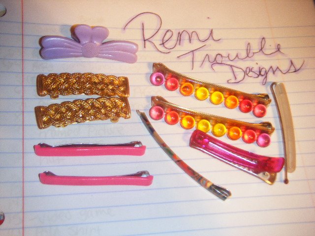 assorted hairclips