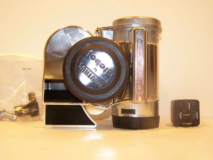 STEBEL Nautilus Compact Air Horn - (Chrome color)