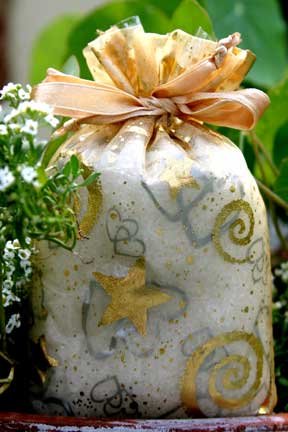 Awapuhi "White Ginger" Bath Salts 8 oz Organza Pouch