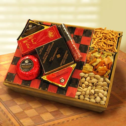 Game And Snacks Gift Set