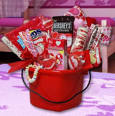 Valentine's Day Hearts Gift Basket