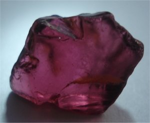 Tanzanian Rhodolite Garnet - 7.74CT