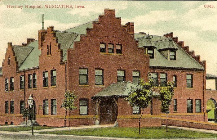 1910 ERA POSTCARD HERSEY HOSPITAL MUSCATINE, IA