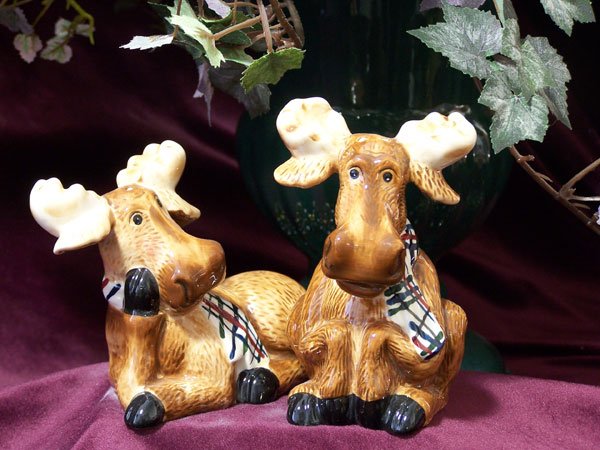 Salt & Pepper Shakers - Moose