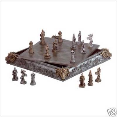 Medieval Chess Set w/ 32 detailed chessman - exquisite chess set!