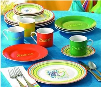 16-piece Picasso Lines Dinnerware - Porcelain Dinnerware Set