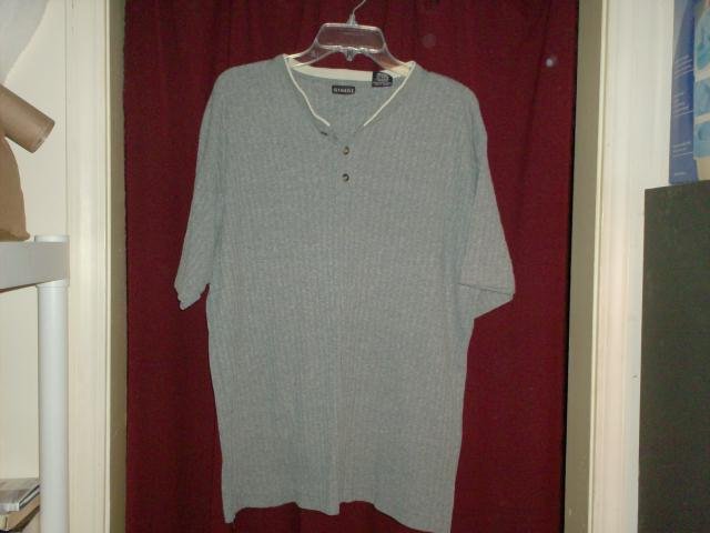 George Gray Henley Shirt, Size Medium, Nearly New