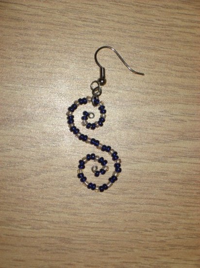 Beaded Stiff Earrings 01