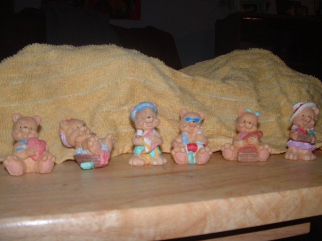 Lot of 6 Miniature Teddy Bear Figurines