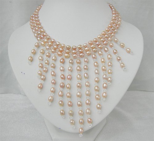 Gorgeous FW pearl necklace