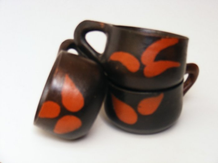 Cups