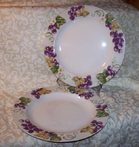 Laura Ashley GRAPEFIELDS (2) Dinner Plates