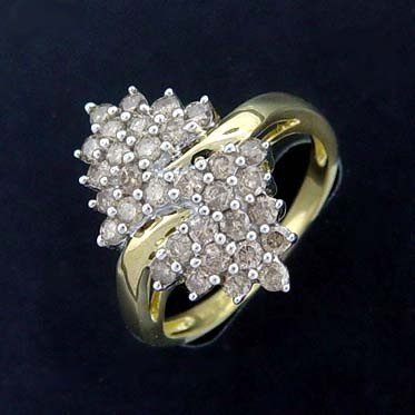 1.00 Ctw--10K yellow Gold Ring-size 7-Close out!