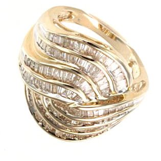 2 CTTW Baquette cut Diamonds-10K Yellow Solid Gold Ring